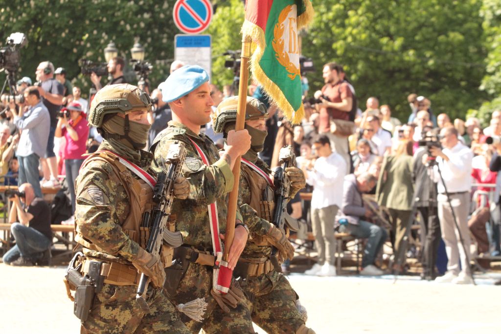 - armymedia.bg