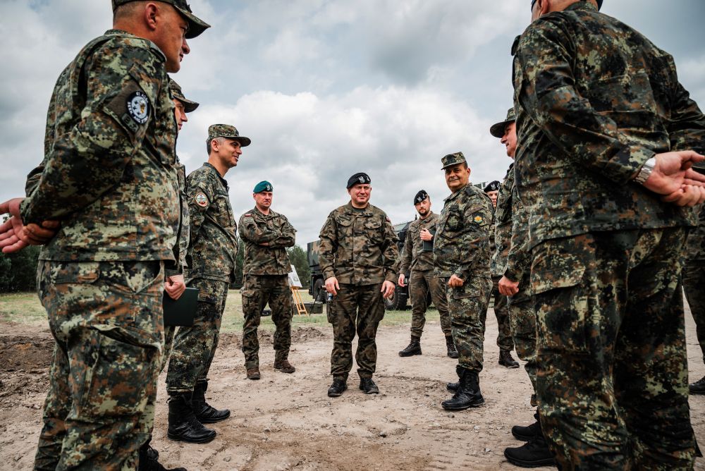 - armymedia.bg