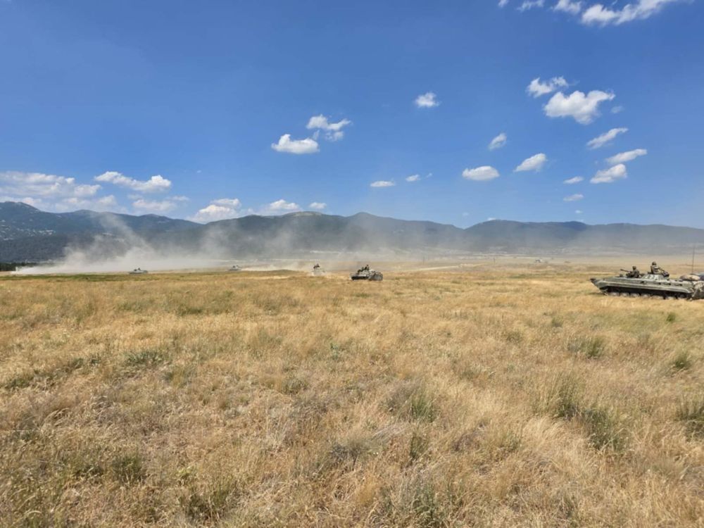 - armymedia.bg