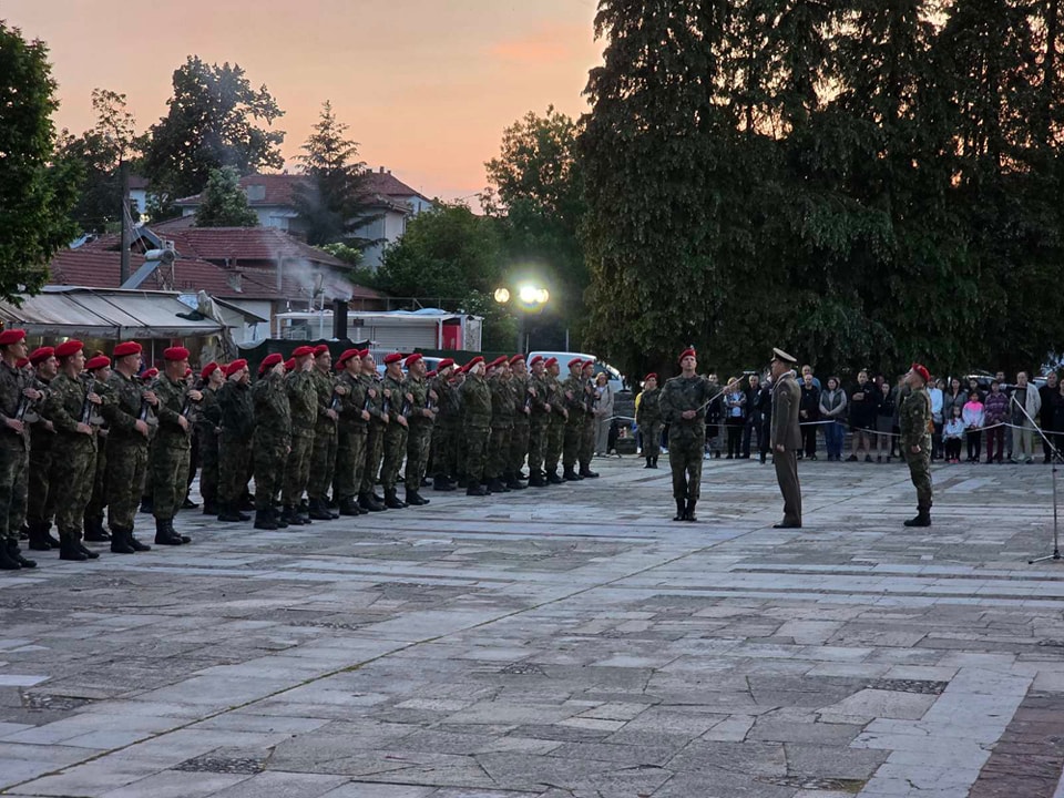 - armymedia.bg