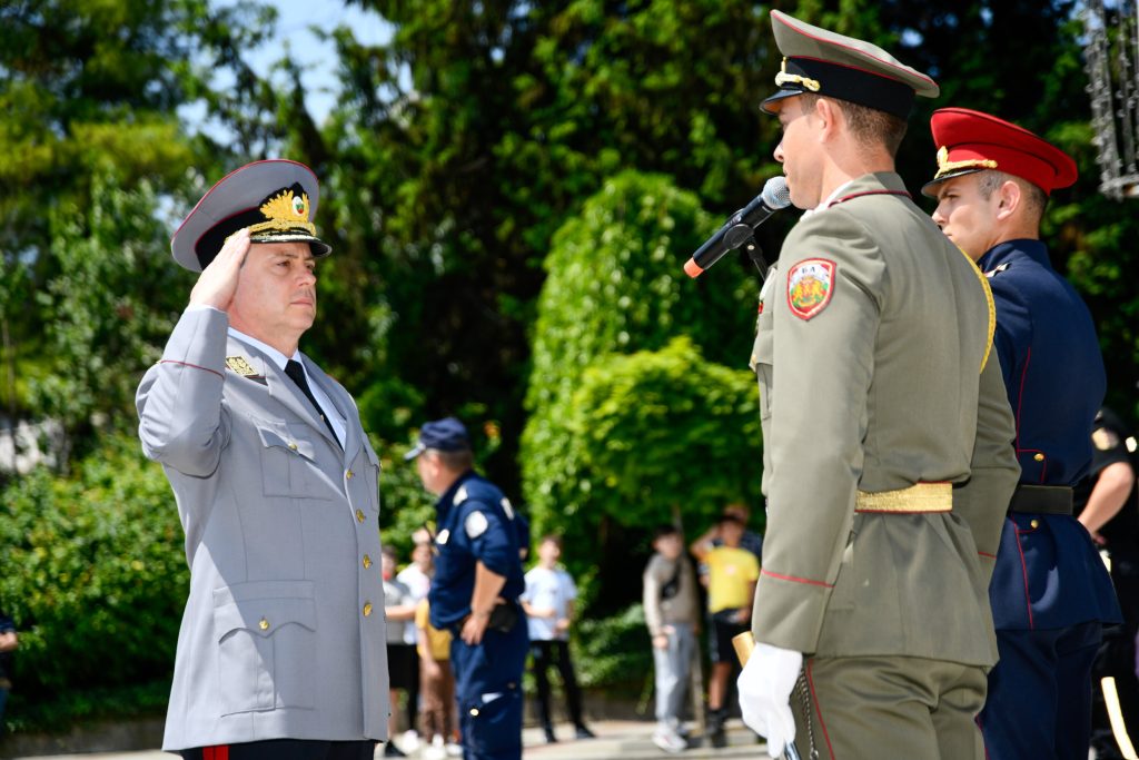 - armymedia.bg
