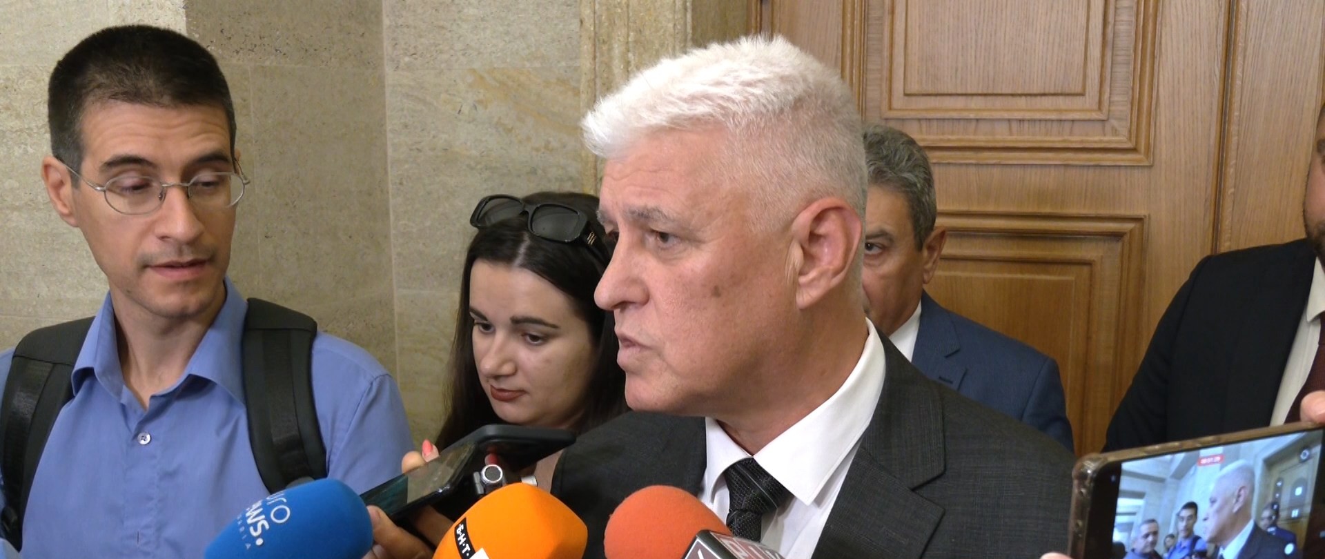 Стоянов: Иран проведе хибридна операция в България с помощта на български политици
