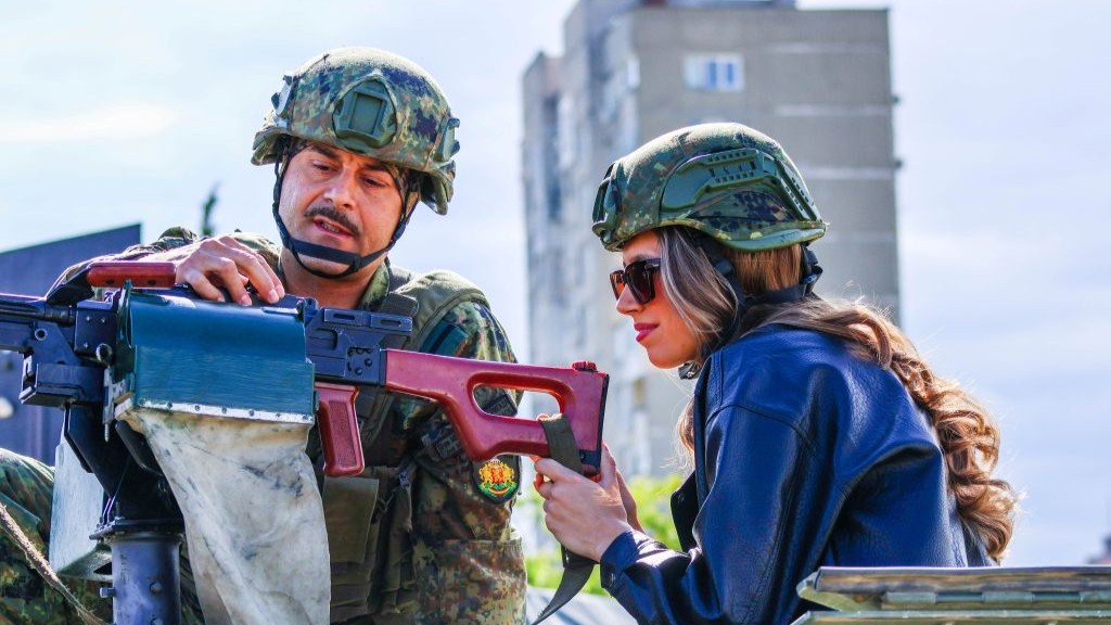 Армията отблизо