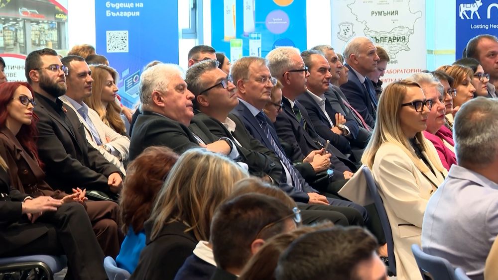„Лекарите, на които вярваме“- медици от ВМА с наградата на пациентите