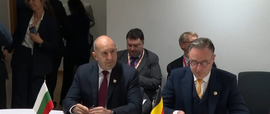 Радев: Засилването на охраната на външните граници на ЕС е от ключово значение за сигурността на Европа