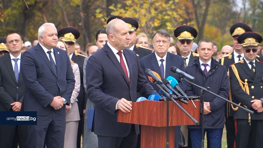 Министър-председателят Румен Радев с обръщение към курсантите на МВР