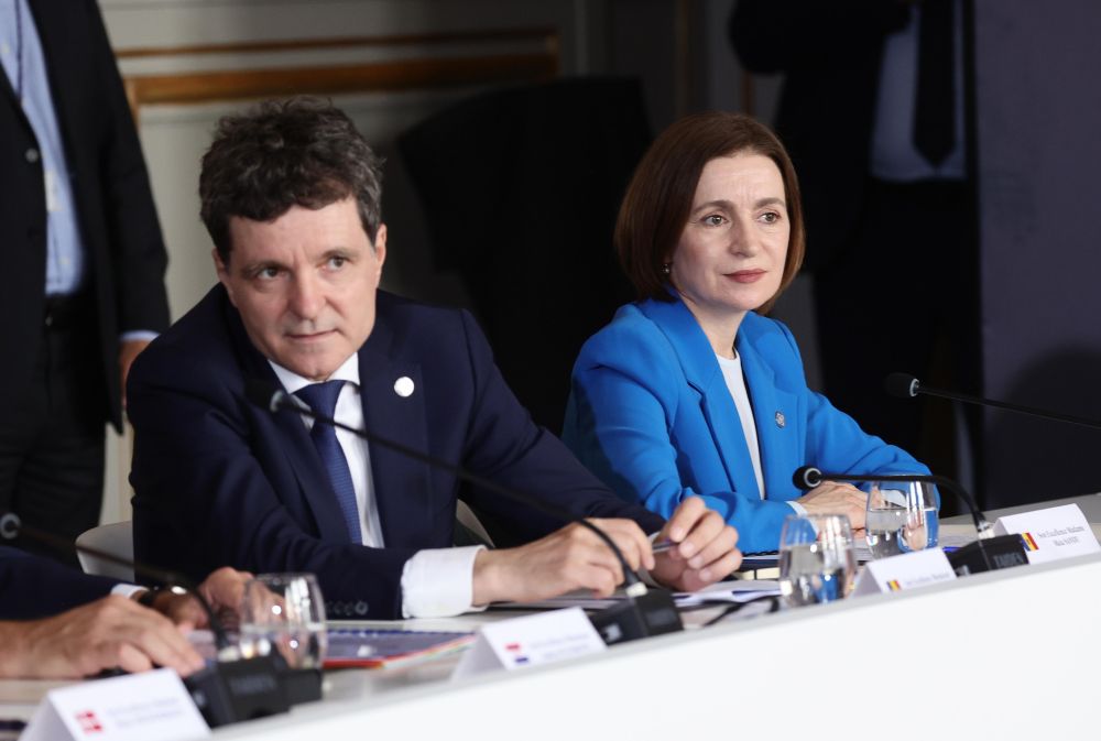 Обединението с Румъния би ни донесло по-голяма сигурност и би ни направило по-защитени, каза президентът на Република Молдова Мая Санду