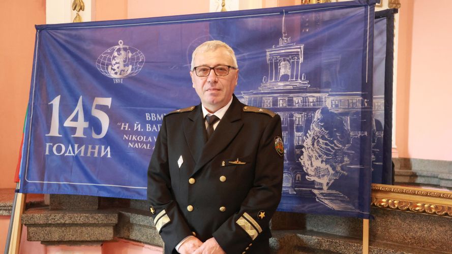 Флотилен адмирал Калин Калинов: Амбицията ни е да сме високотехнологичният университет на Въоръжените сили