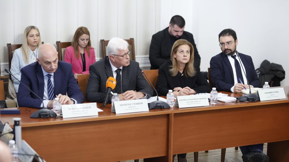 Комисията по отбрана подкрепи проекта за придобиване на още пет зенитно-ракетни комплекса