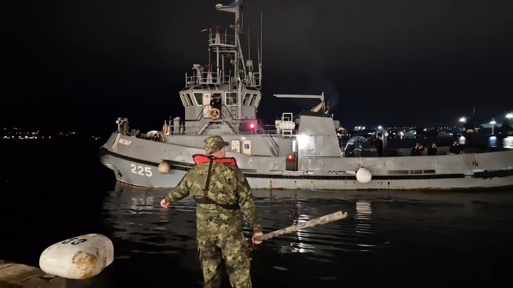 Четирима спасени моряци от потъналия HS Dignity пристигнаха във Варна