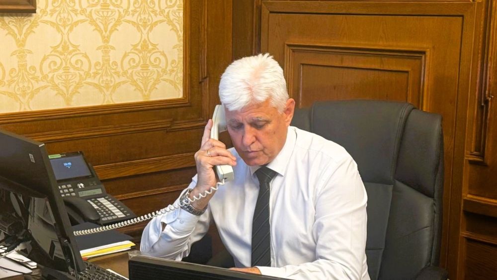 Министър Димитър Стоянов обсъди средата за сигурност в Черно море с министрите на отбраната на Турция и Румъния