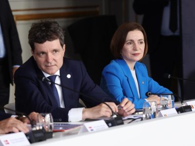 Обединението с Румъния би ни донесло по-голяма сигурност и би ни направило по-защитени, каза президентът на Република Молдова Мая Санду
