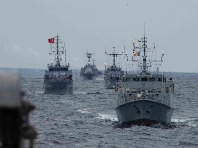 Корабите от Противоминната група в Черно море изпълниха задачи по разузнаване и унищожаване на опасни обекти на море