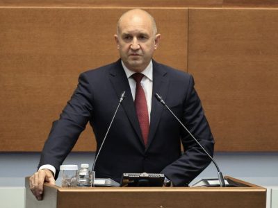 Румен Радев: България поиска от НАТО засилване на наблюдението и защитата срещу дронове
