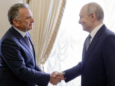Русия е готова да възобнови тристранните преговори с Украйна