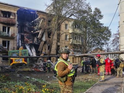Руски удари срещу Киев оставиха над 600 хиляди без ток