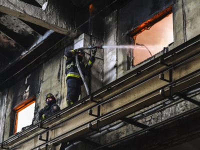 Русия атакува Киев с ракети и дронове след предупреждението на Зеленски
