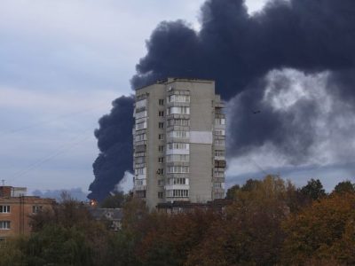 Украйна каза, че е свалила 140 от 176-те дрона, с които тази нощ я е атакувала Русия